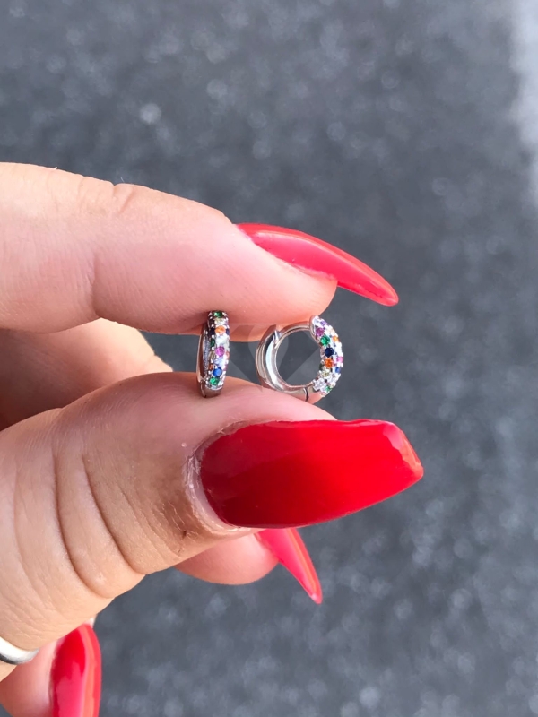 Acquista ora cerchietti micro arcobaleno su elefantebianco.jewelry