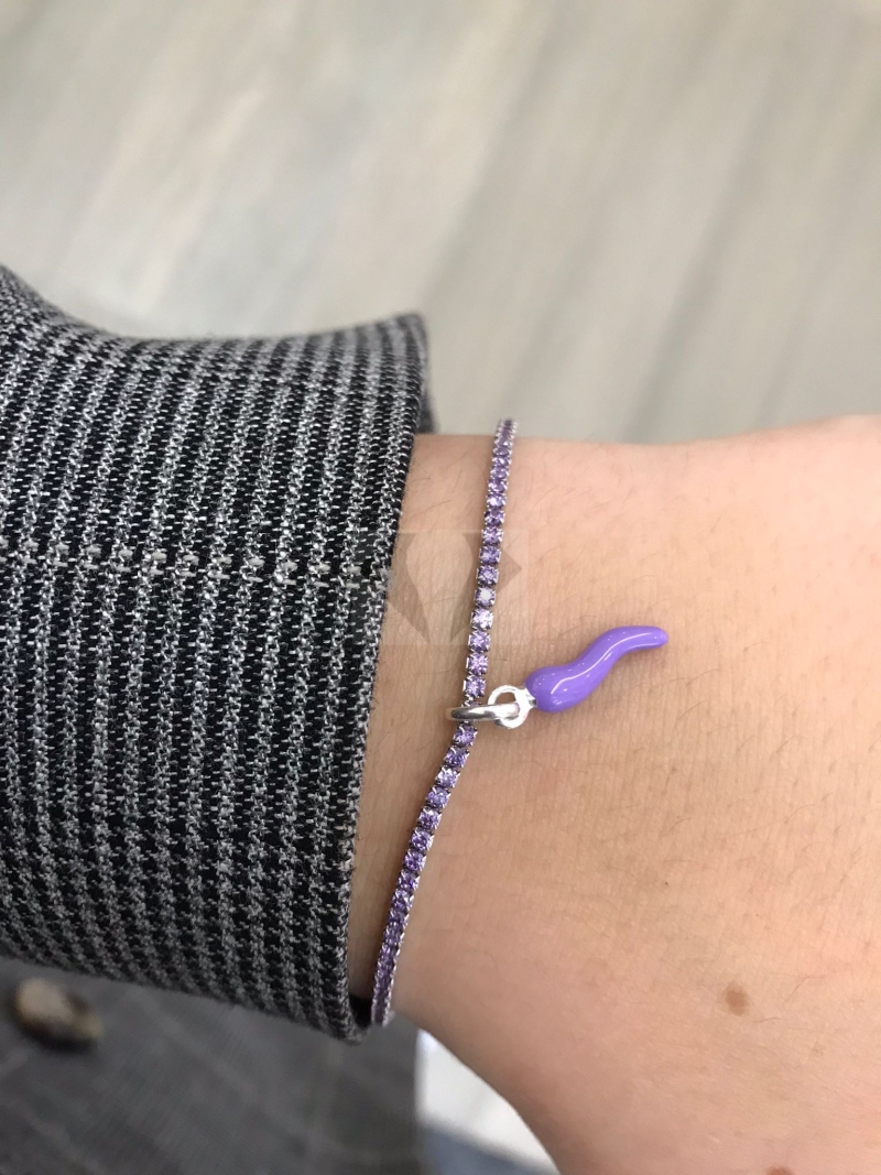 Acquista ora Tennis con napoletano portafortuna su elefantebianco.jewelry