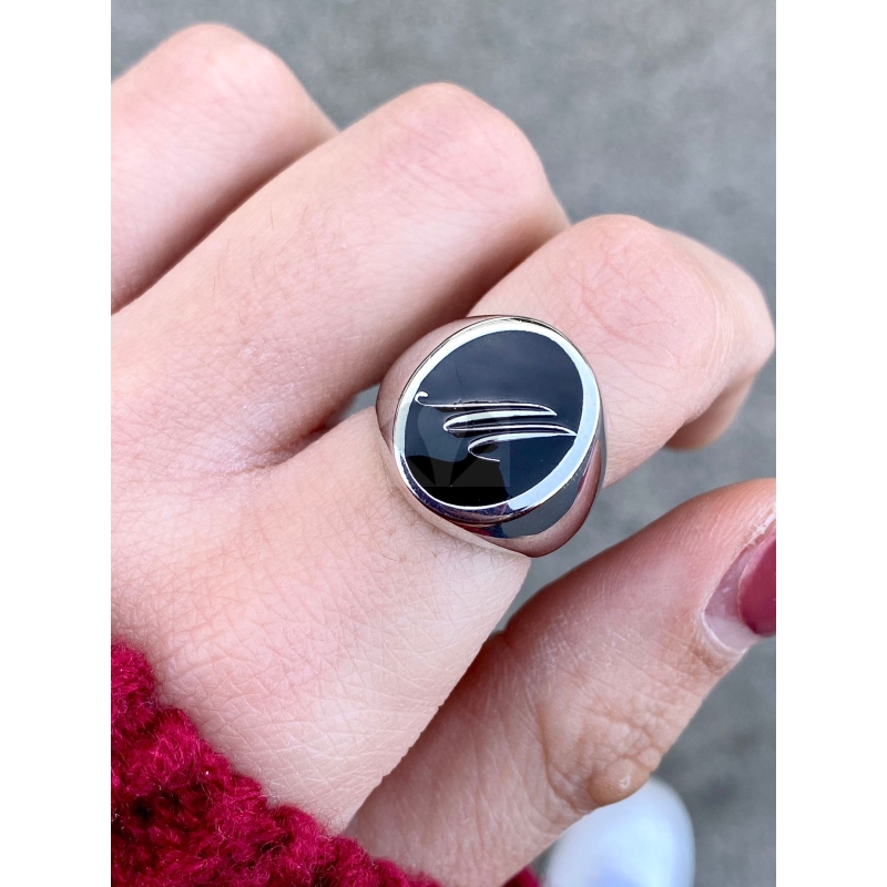 anello smalto nero personalizzato