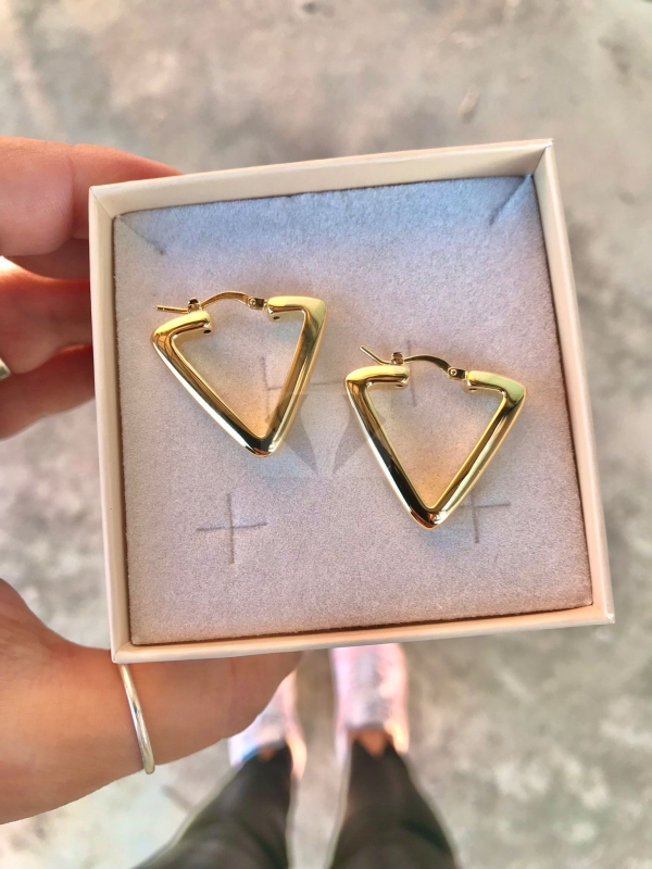 Acquista ora Triangle (argento 925) su elefantebianco.jewelry