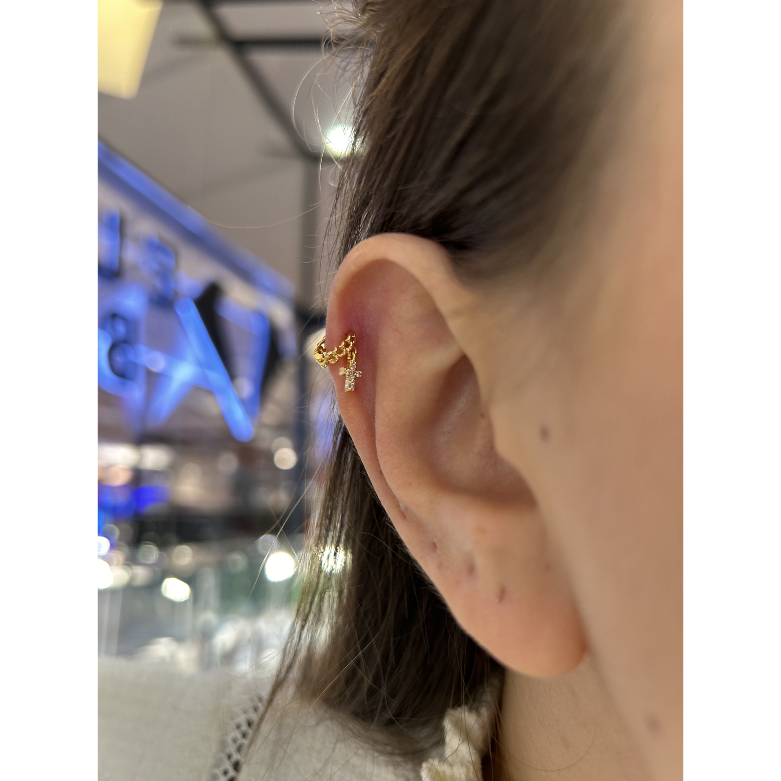 Acquista ora cerchietto grumetta e pendente croce su elefantebianco.jewelry