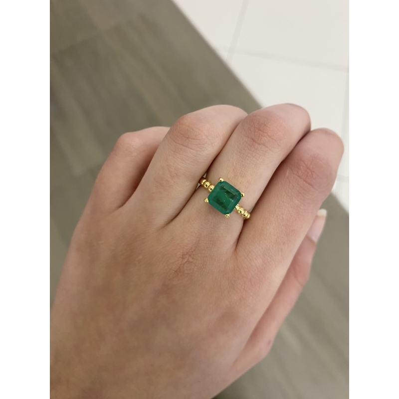 anello smeraldo taglio quadrato gold
