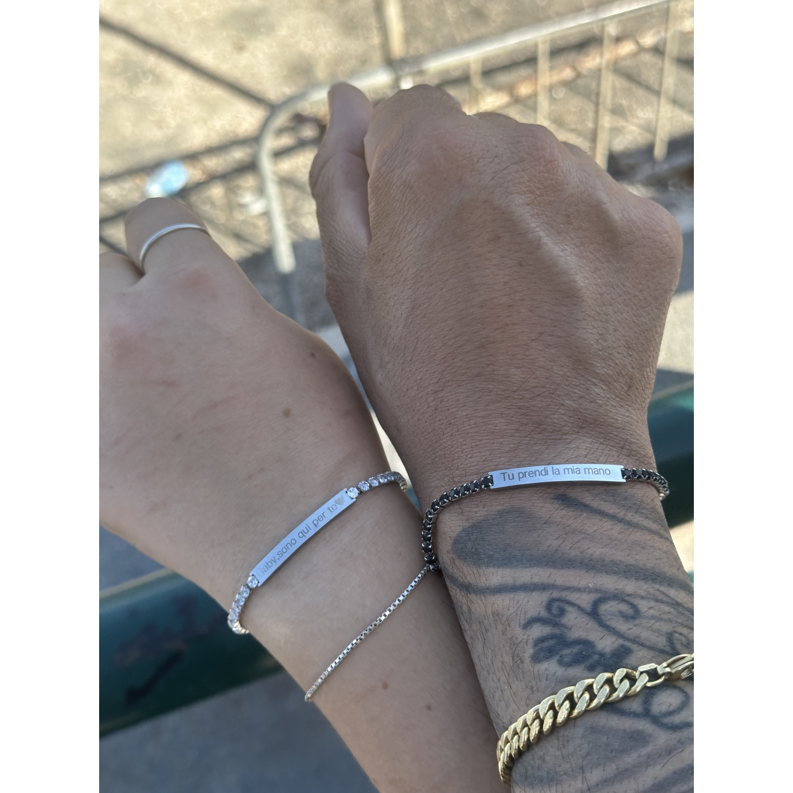 Acquista ora Bracciale tennis nero con incisione omaggio su elefantebianco.jewelry