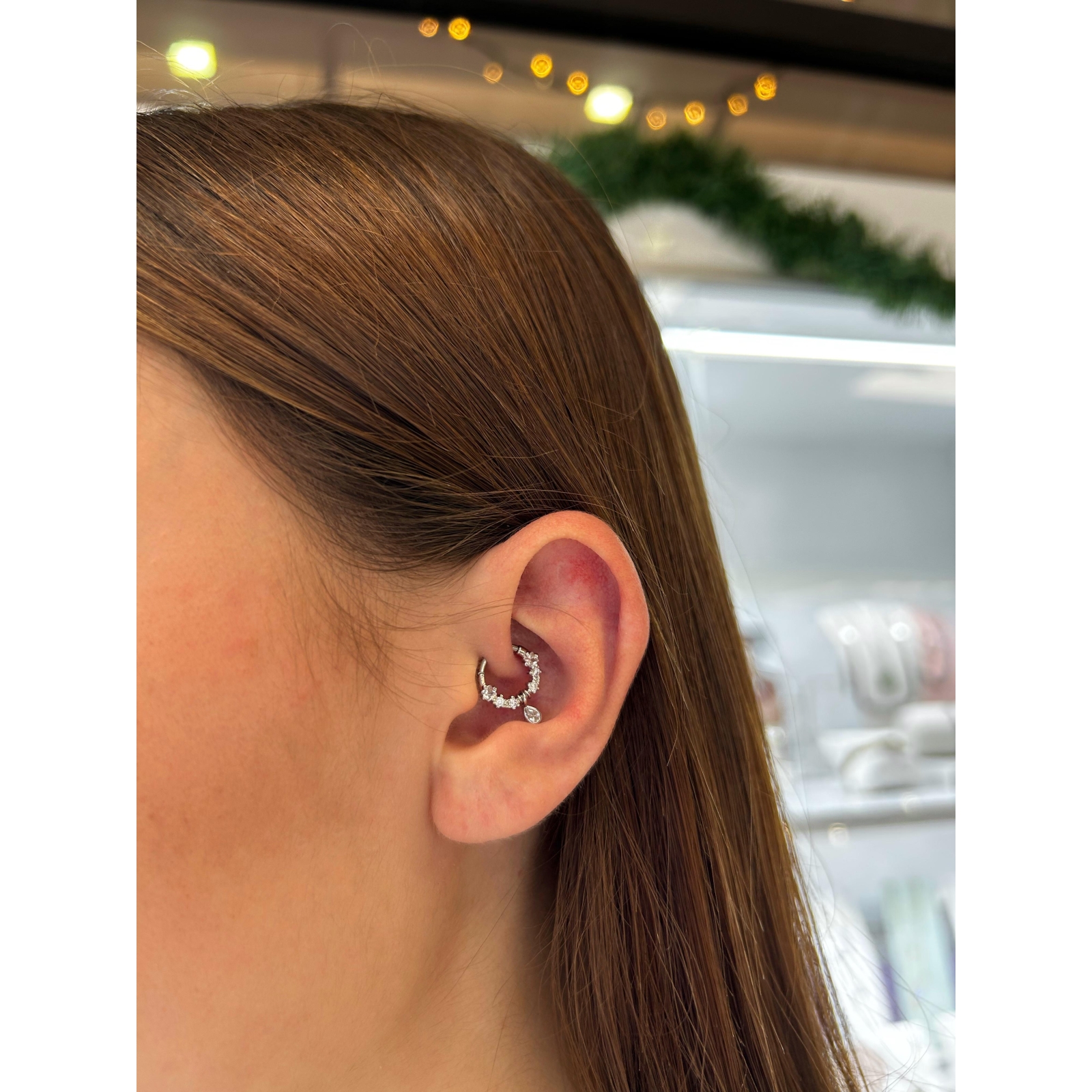 piercing daith o helix zircobi e pendente