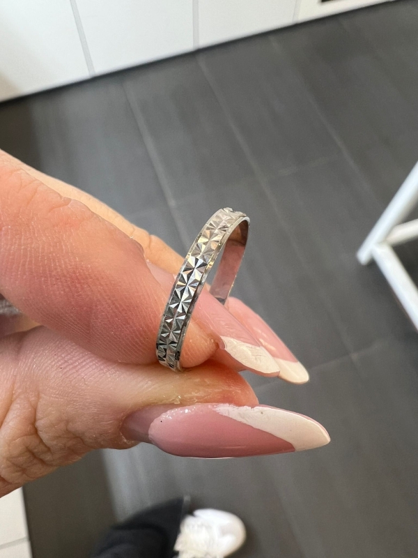 Acquista ora Fedina one oro 750 su elefantebianco.jewelry