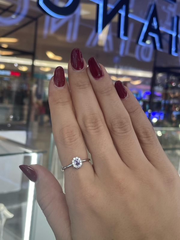 Acquista ora anello mini kate rodiato pietra lilla su elefantebianco.jewelry