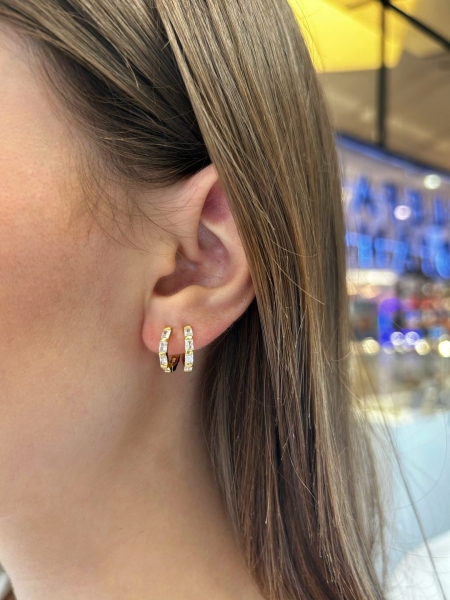 Acquista ora cerchietti baguette luminose avanti e dietro su elefantebianco.jewelry
