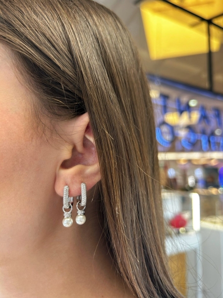 Acquista ora cerchietti pendente rettangolo con perla su elefantebianco.jewelry