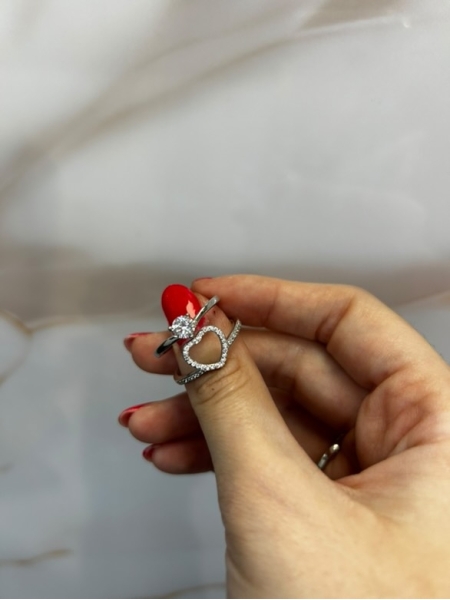 Acquista ora anello punto luce in cuore su elefantebianco.jewelry 2