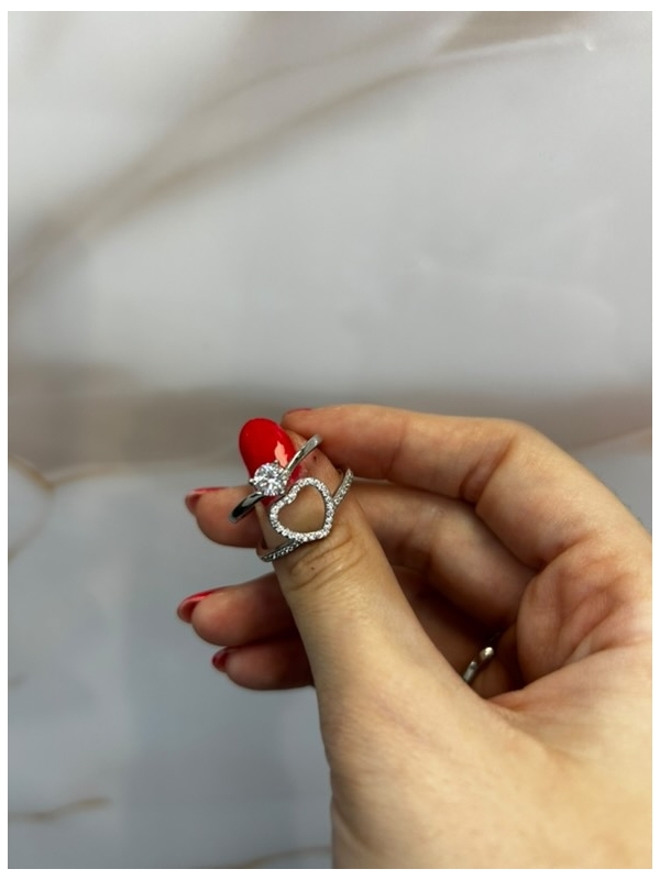 Acquista ora anello punto luce in cuore su elefantebianco.jewelry