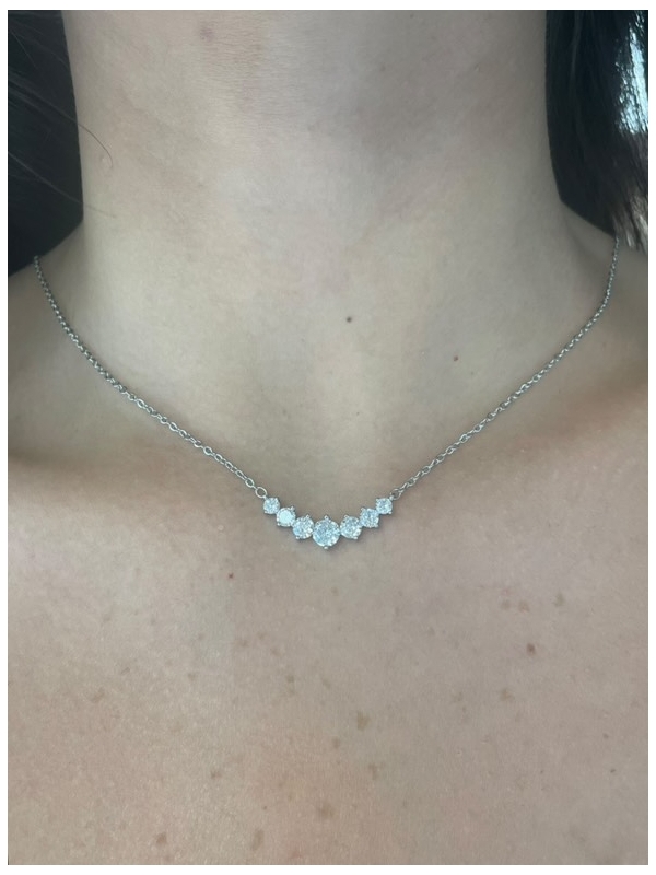 Acquista ora collana sette punto luce su elefantebianco.jewelry