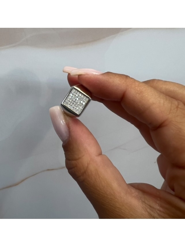 Acquista ora Anello pavè quadrato mignolo su elefantebianco.jewelry
