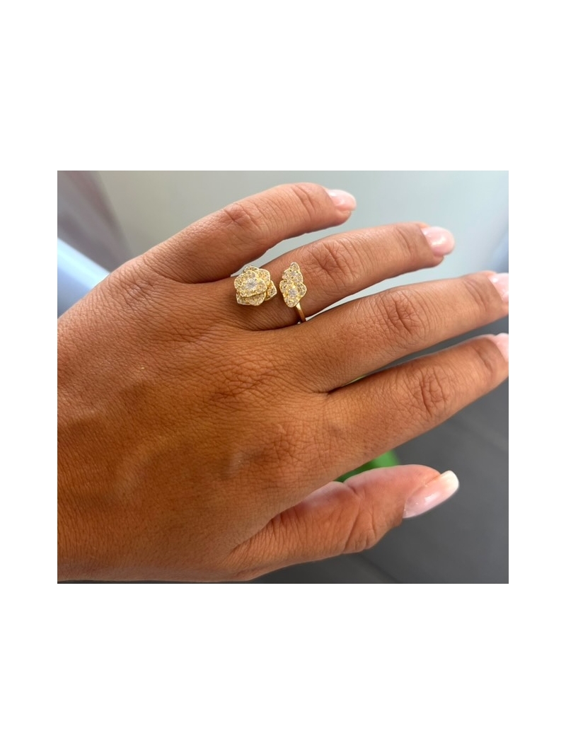 Acquista ora Anello fiore di loto con piuma gold su elefantebianco.jewelry