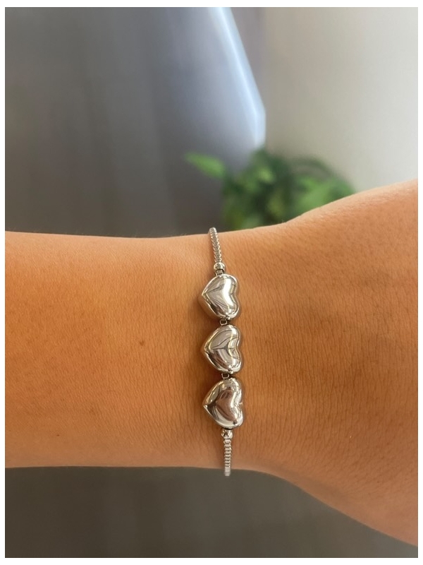 Acquista ora bracciale tre cuori incisione inclusa su elefantebianco.jewelry