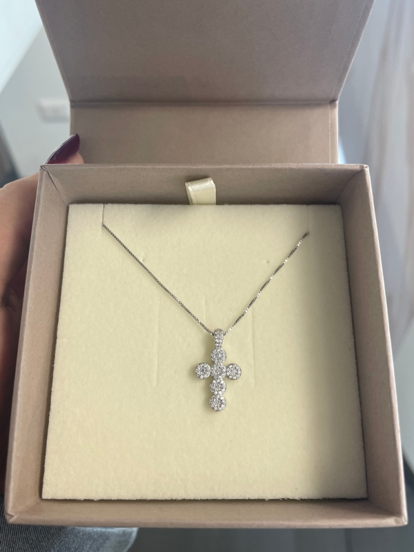 Acquista ora collana croce tondini su elefantebianco.jewelry