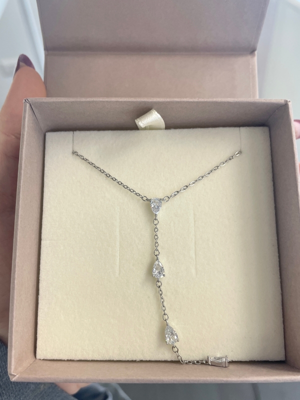 Acquista ora collana gocce pendenti su elefantebianco.jewelry