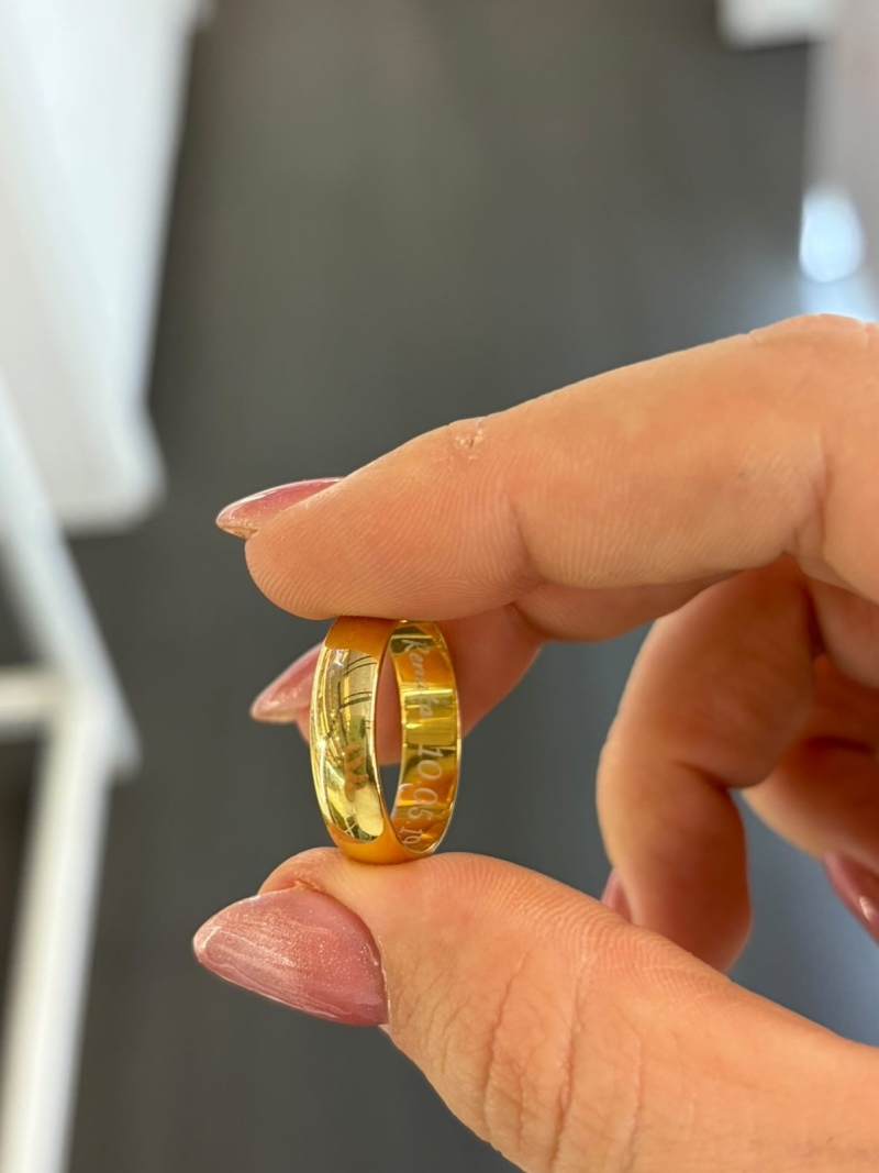 Acquista ora fedine lisce bombate su elefantebianco.jewelry