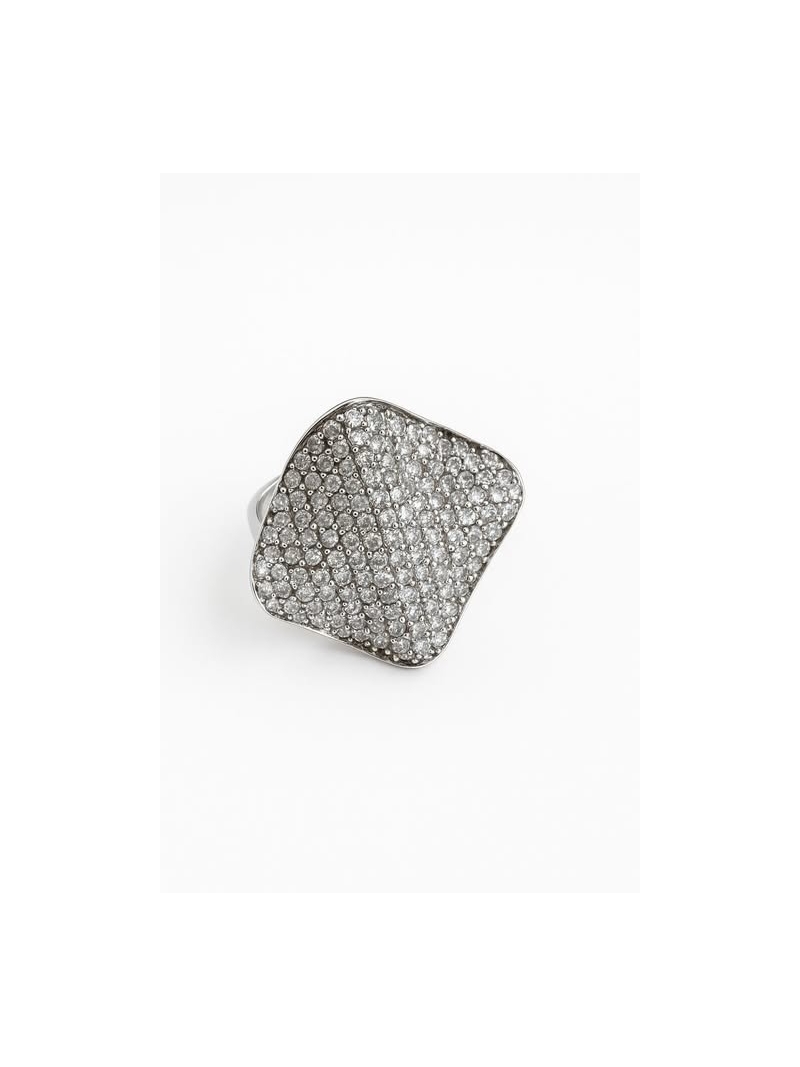 Acquista ora anello quadrato zirconato su elefantebianco.jewelry