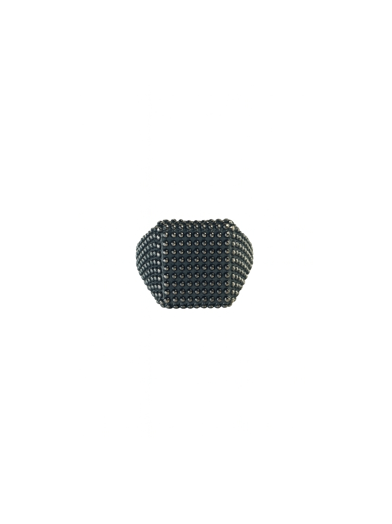 Acquista ora anello quadrato puntinato su elefantebianco.jewelry