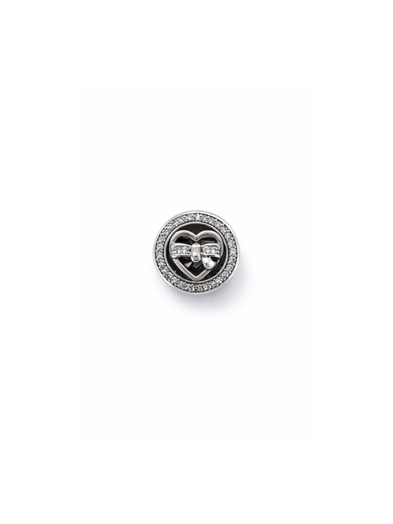 Acquista ora charm tondo con cuore su elefantebianco.jewelry