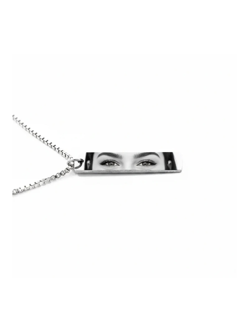Acquista ora collana targa foto incisione su elefantebianco.jewelry