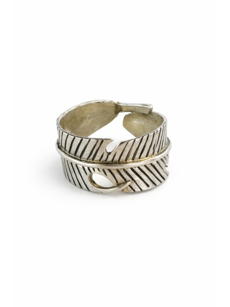 Acquista ora anello piuma su elefantebianco.jewelry