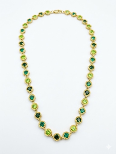 Acquista ora collana tutti punto luce verde su elefantebianco.jewelry