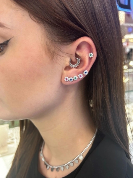 Acquista ora orecchini mini fiorellino su elefantebianco.jewelry 2