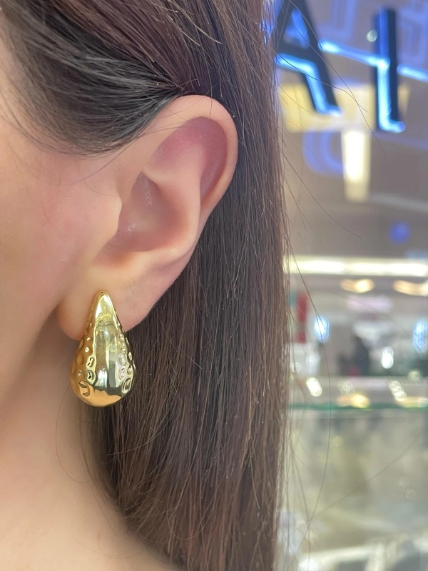 Acquista ora orecchini goccia martellati su elefantebianco.jewelry