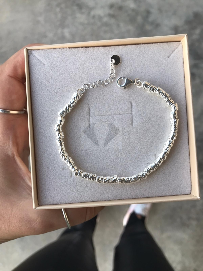 Acquista ora Bracciale dodo bianco su elefantebianco.jewelry